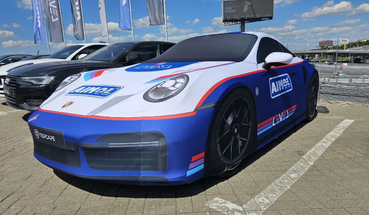 Porsche 911 — AIMol Racing