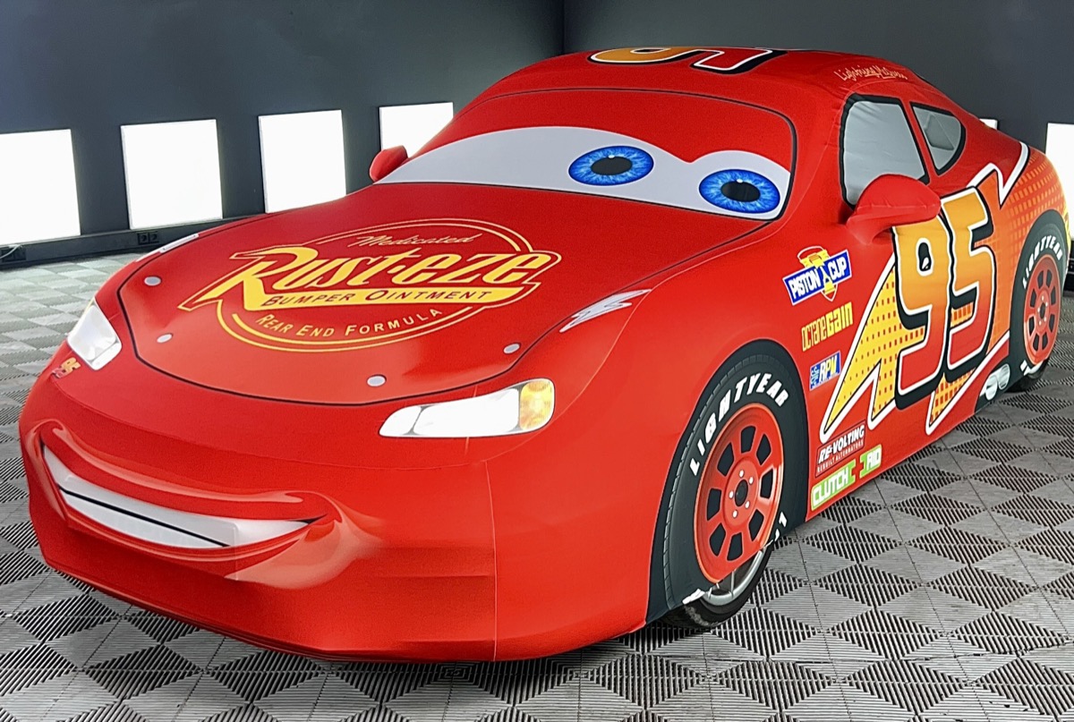 Porsche 911 — Lightning McQueen